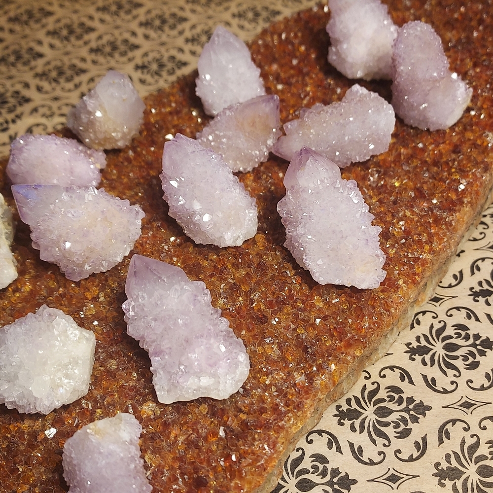 =1 DAY SALE~ LOT Purple Amethyst Spirit Quartz Crystals Cactus Pineapple Cluster - Picture 3 of 16